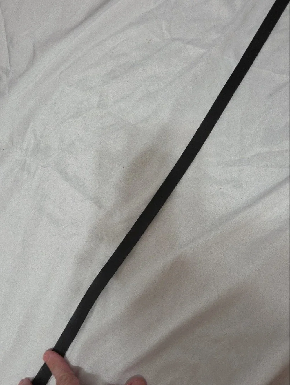 Black Glossy Narrow Belt With Bow Clasp, Size Large 30-34, Like New Condition